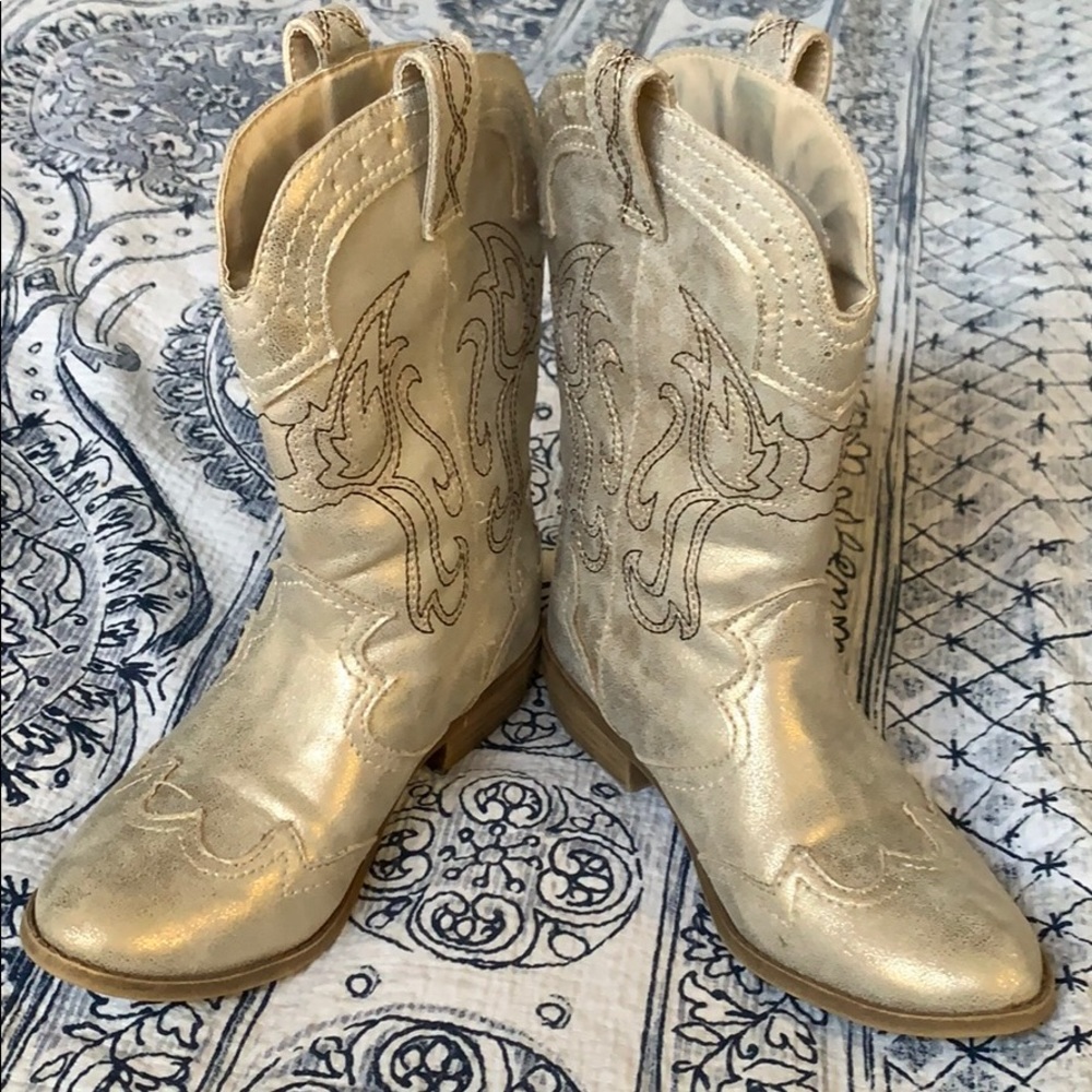 Girls cowboy boots